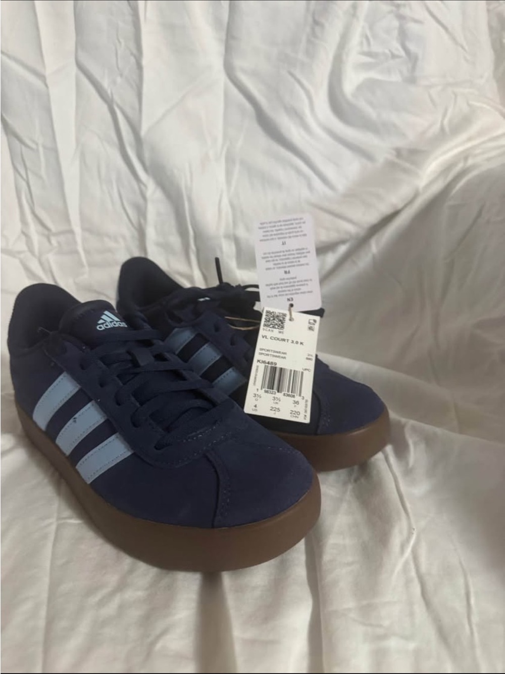 Adidas Youth Navy and Light Blue Low-Top Sneakers